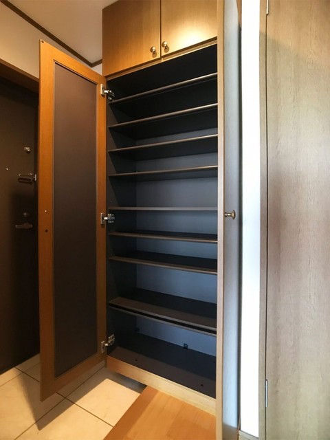 収納　【収納】靴棚。同タイプ別部屋写真。現況優先。