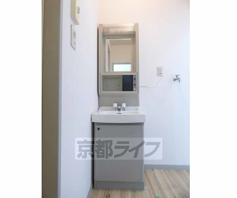 洗面設備　洗面所です。