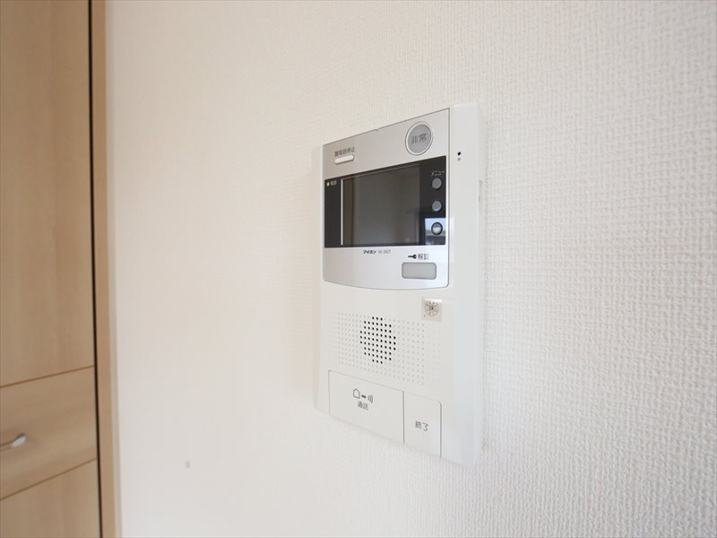 セキュリティ　モニター付きインターホン