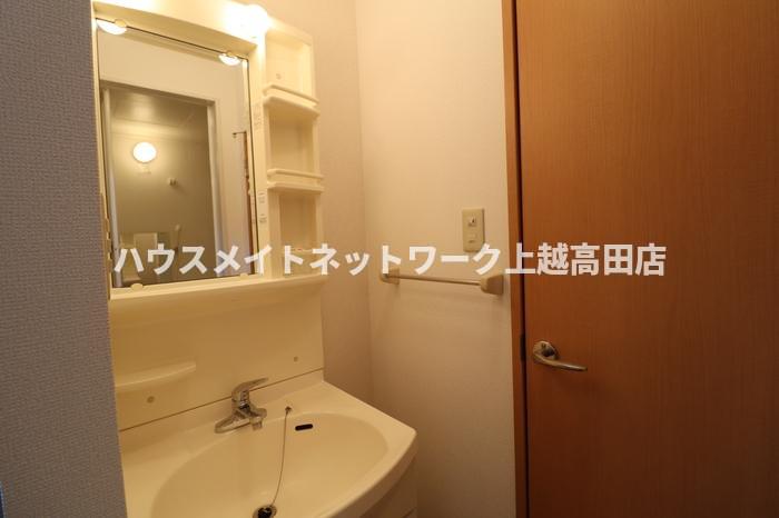洗面設備　洗面化粧台
