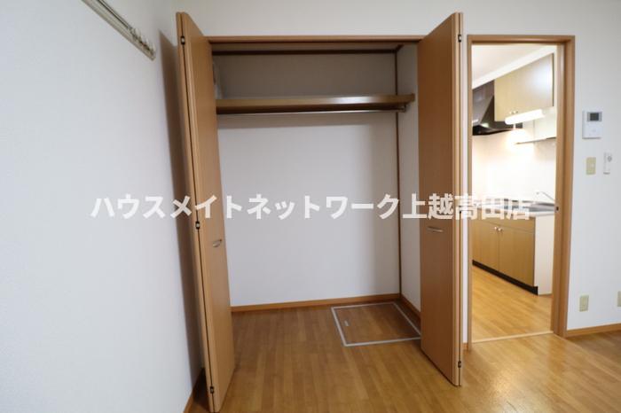 収納　クローゼット