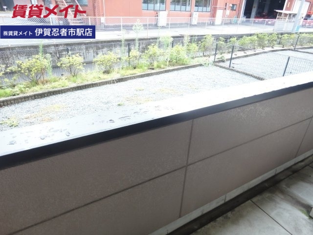 バルコニー　別部屋参考写真です