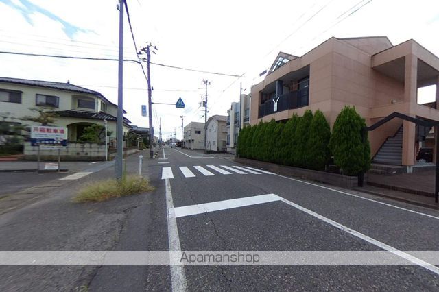 その他　前面道路（その他）まで0m