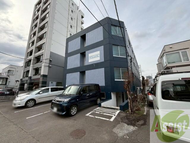 建物外観　札幌市中央区南四条西「ＦＣ　Ｆａｒｎｅｓｔ　円山」