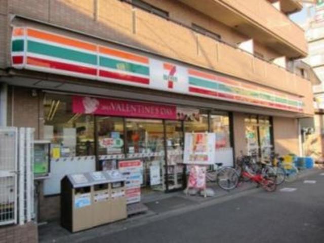 コンビニ　セブンイレブン世田谷砧4丁目店（コンビニ）まで236m