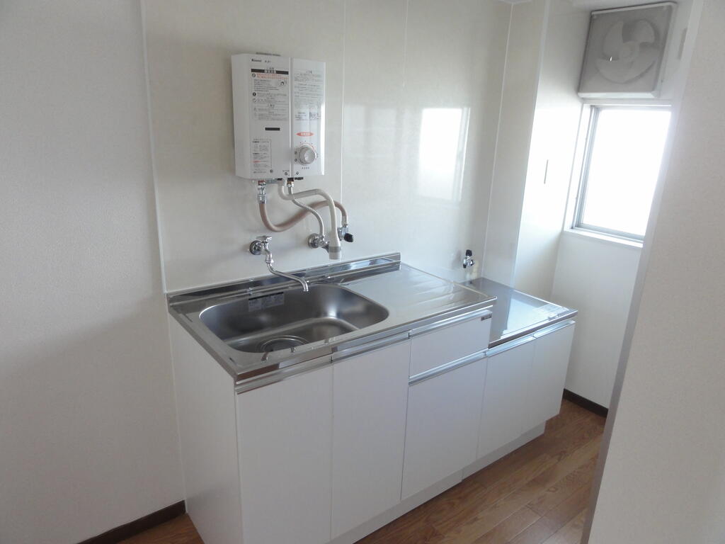 マンションまつもとのキッチン写真