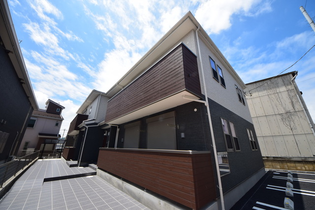 建物外観　～理想の住まいがここに～