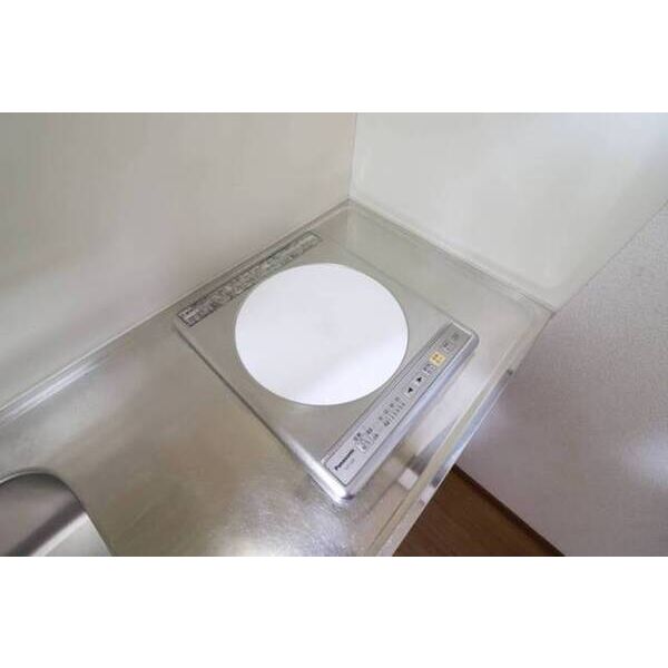 その他　この写真は同マンションの他のお部屋のものです