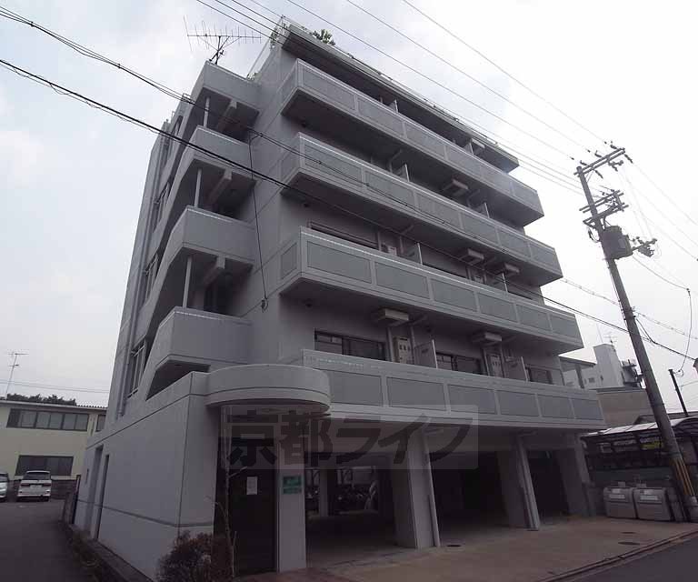 エスポワール里西の外観写真