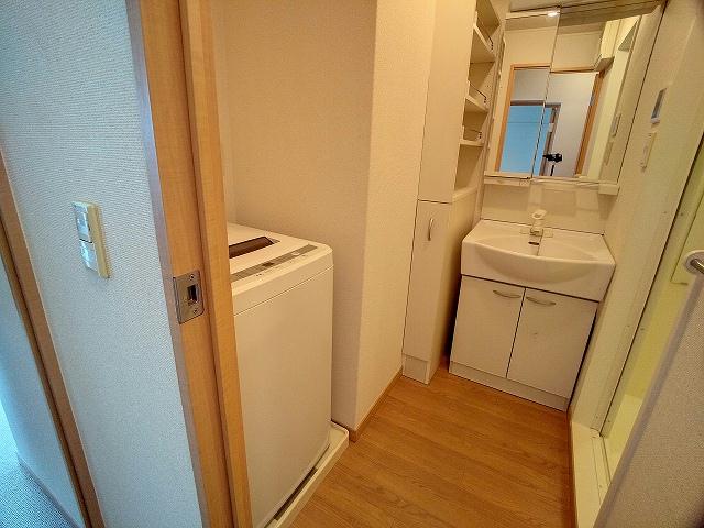 洗面設備　現居を優先