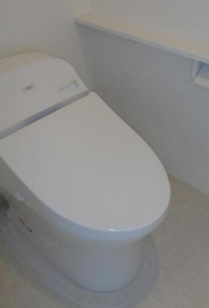 京成本線 千住大橋駅 徒歩9分 7階建 築8年のトイレ写真