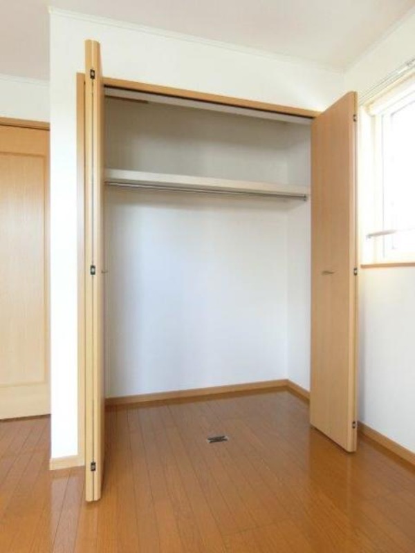 収納　図面と現状に相違がある場合には現状を優先