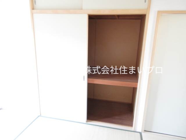 石橋ハイツB棟の内装写真