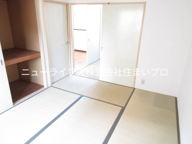 石橋ハイツB棟の内装写真