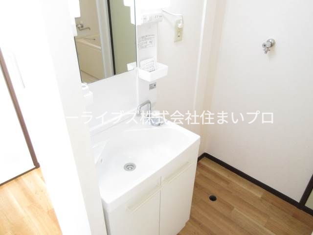 石橋ハイツB棟の内装写真