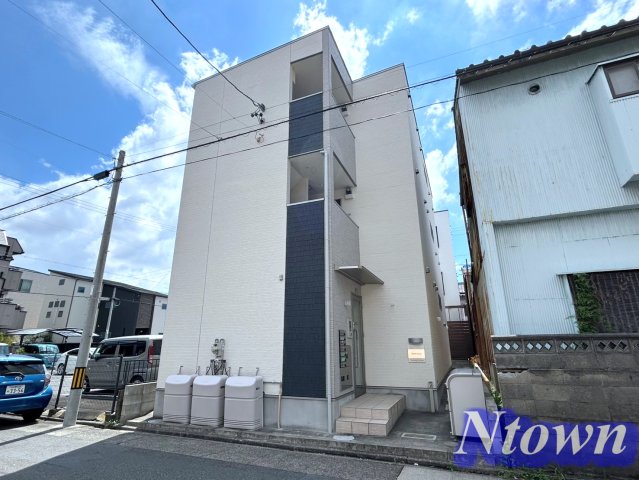 建物外観　外観は落ち着いています