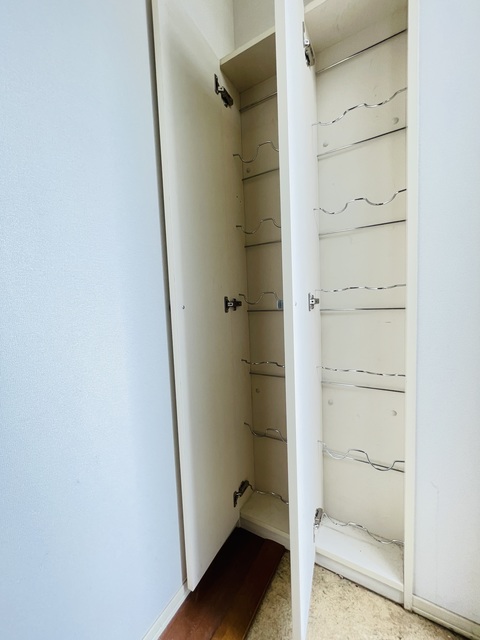 玄関　※別部屋写真