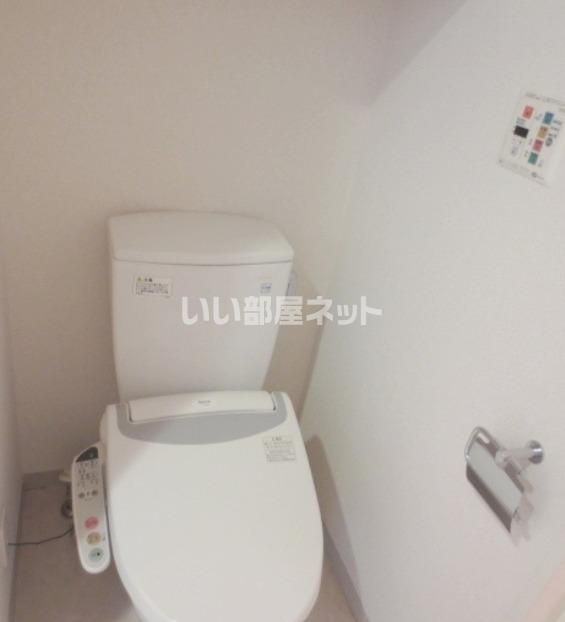 ドルチェ東京府中・弐番館のトイレ写真