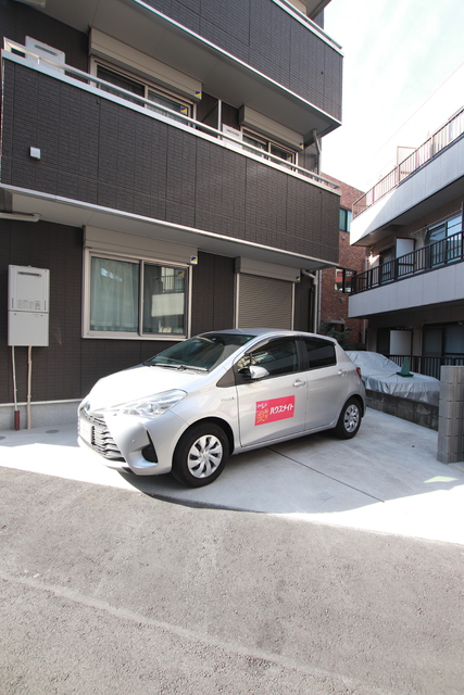 駐車場　★敷地内駐車場（有料・空き区画要確認）★