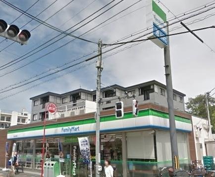 コンビニ　ファミリーマート大田池上徳持店（コンビニ）まで477m