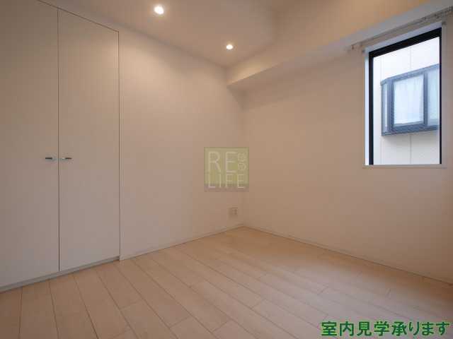 居室・リビング　別部屋になります。