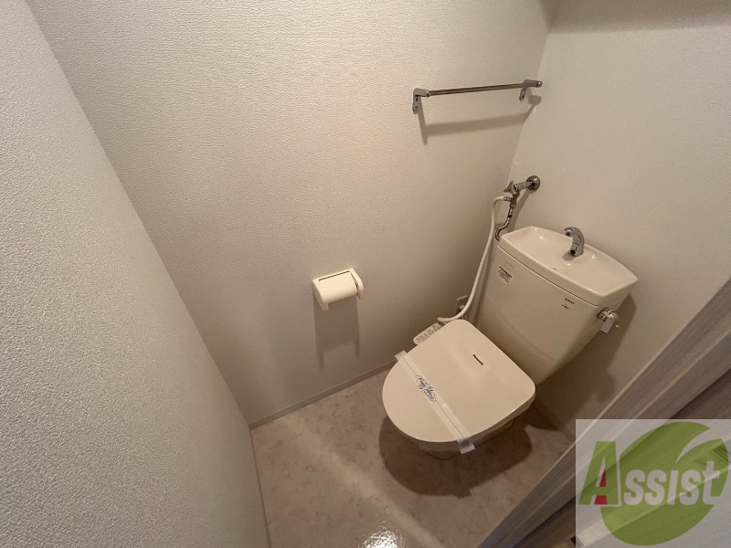 トイレ　トイレです。ウォシュレット付を探している方、おすすめです。