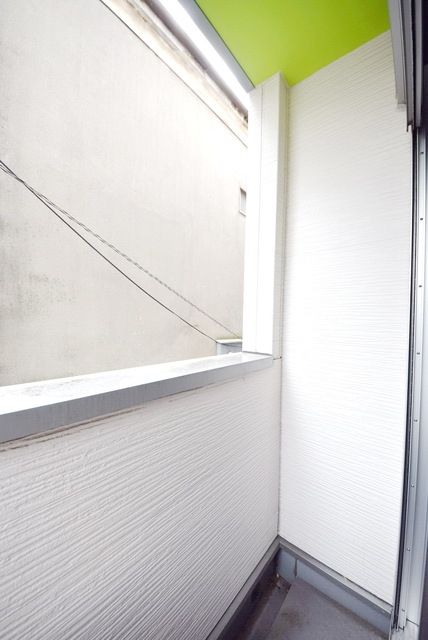 バルコニー　同タイプの写真です