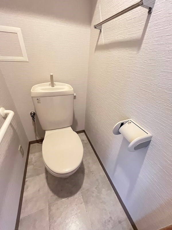 トイレ　参考写真