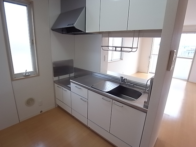 キッチン　カウンターキッチンはリビングとの会話も弾むね♪