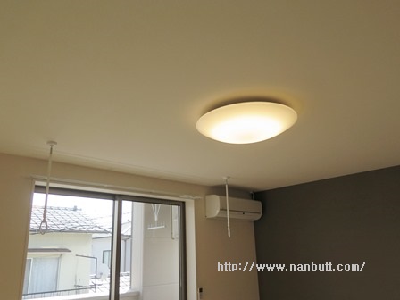 その他設備　エアコン、照明付き