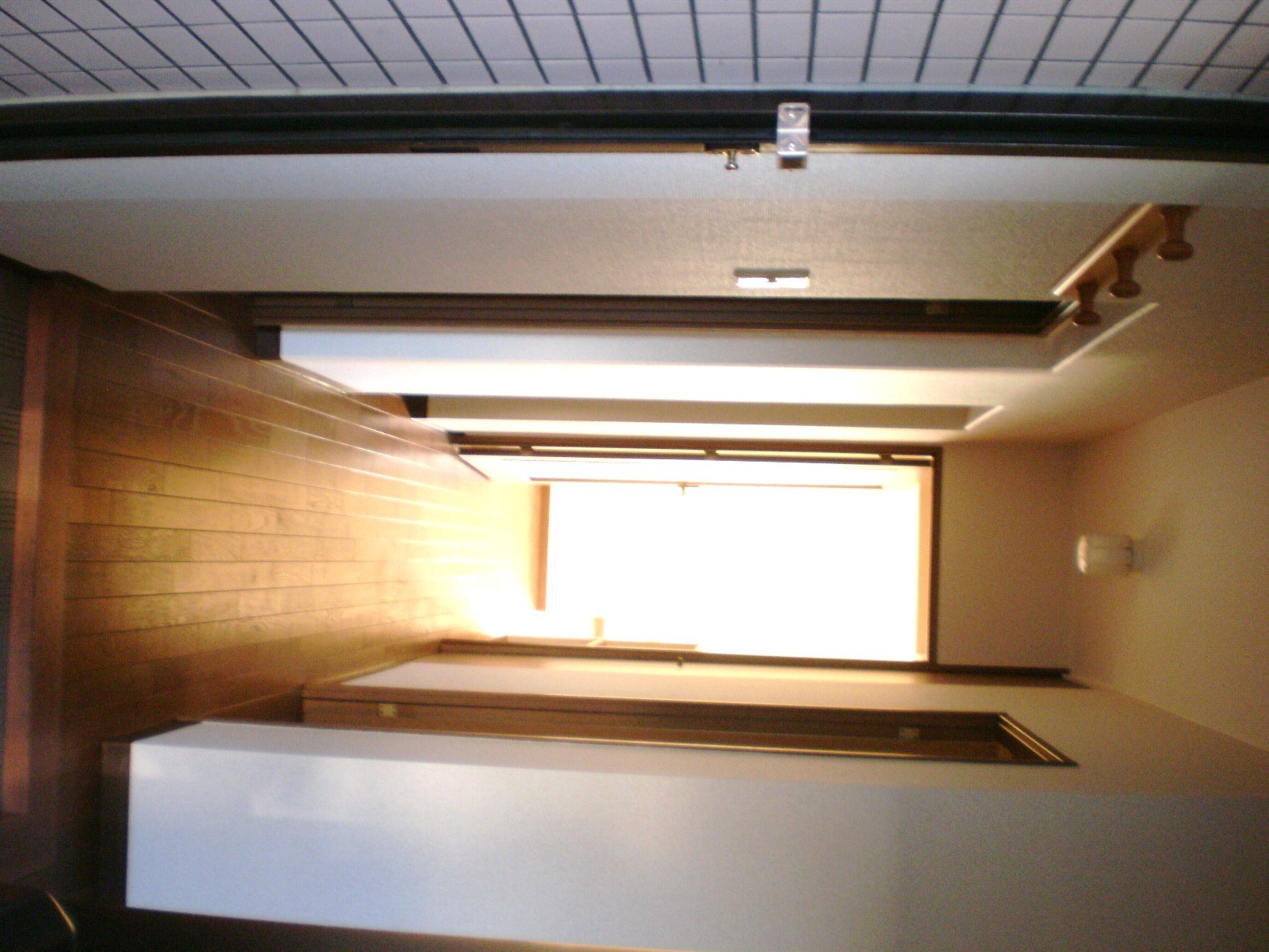 地下鉄谷町線 喜連瓜破駅 徒歩8分 5階建 築32年の玄関写真