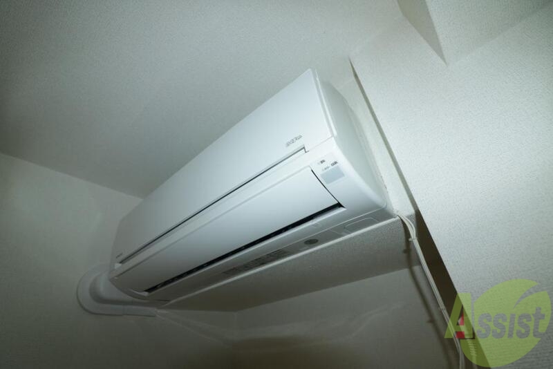 その他設備　エアコン備え付けです。