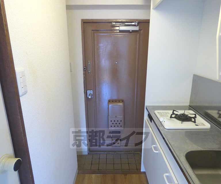 玄関　玄関です。