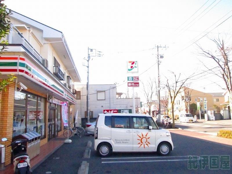 コンビニ　セブンイレブン小田原中里店（コンビニ）まで390m