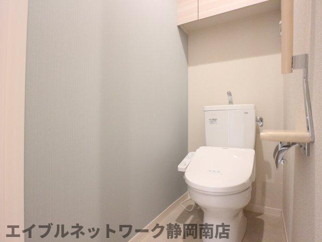 トイレ　トイレもきれいです