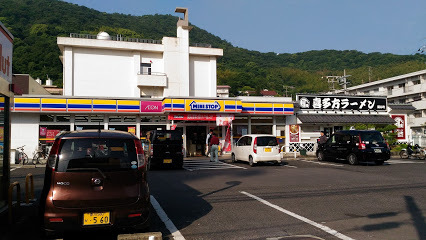 コンビニ　ミニストップ（コンビニ）まで789m