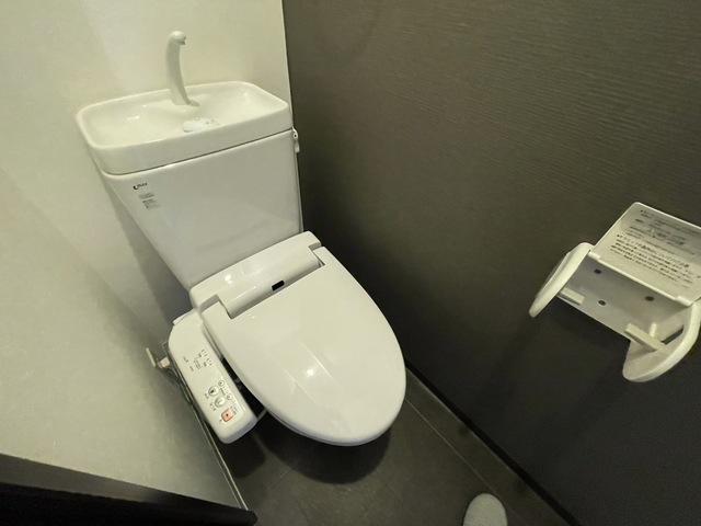 【アンフィニVIIIのトイレ】