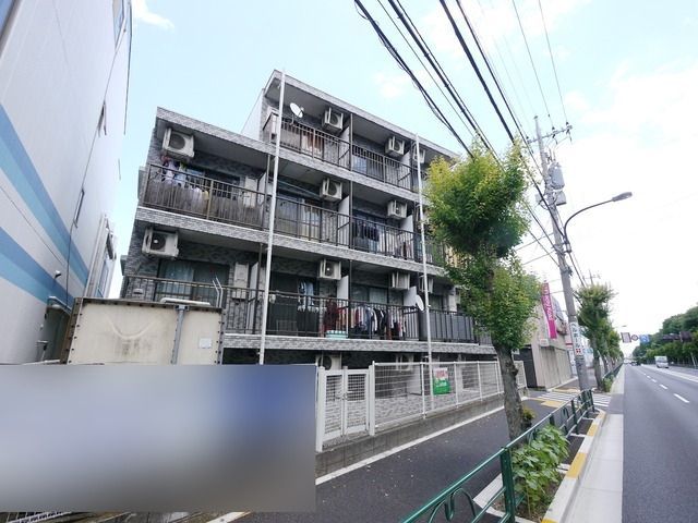 【ＣＯＺＹ久米川の建物外観】