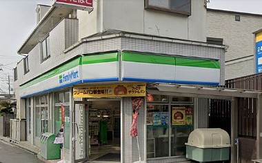 【ＣＵＢＥ山手町のコンビニ】