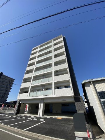 菊池郡菊陽町大字津久礼のマンションの建物外観