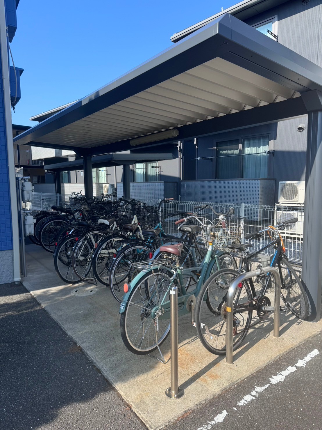駐車場　駐輪場