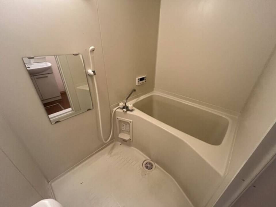バス・シャワールーム　浴室