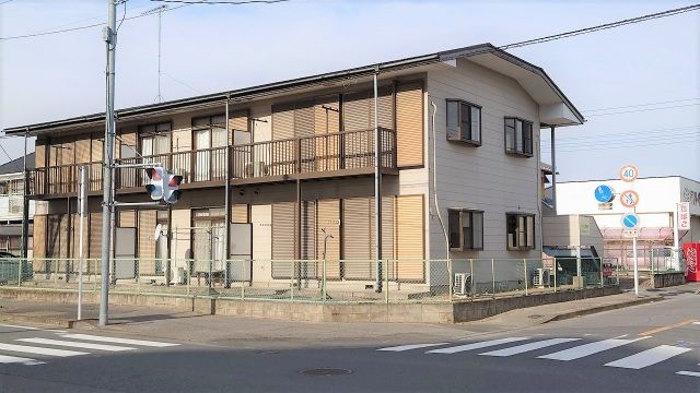 加須市花崎北のアパートの建物外観