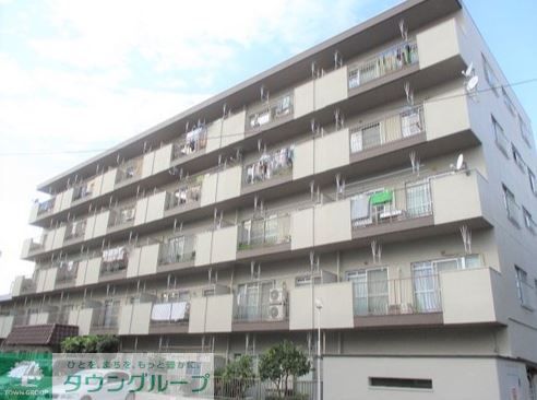 【川越市富士見町のマンションの建物外観】