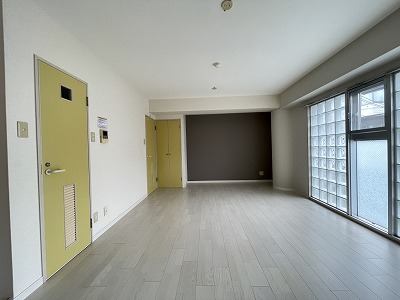 居室・リビング　居間です