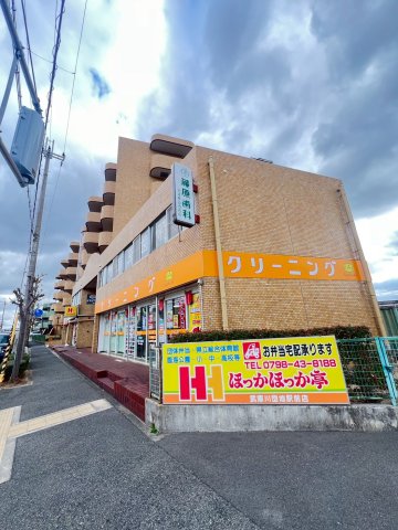 建物外観　外観タイル貼りマンションです?