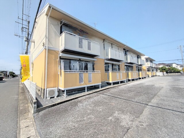 建物外観　カーサベルウッドＡ