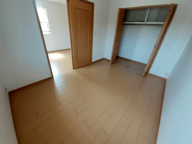 収納　同型タイプです。