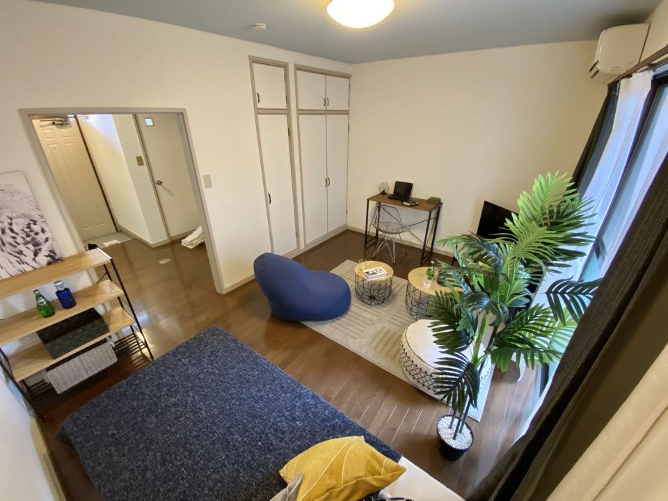 居室・リビング　９畳あればいろんな家具の配置ができます