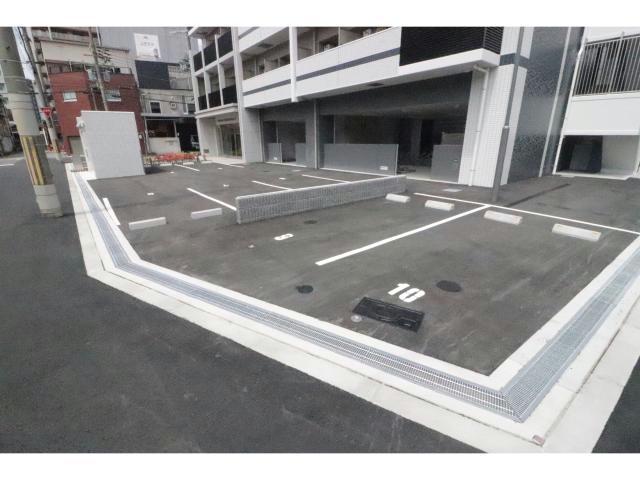 駐車場　駐車場